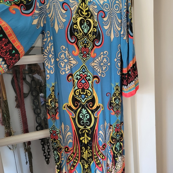 Flying tomato kimono - Picture 2 of 2